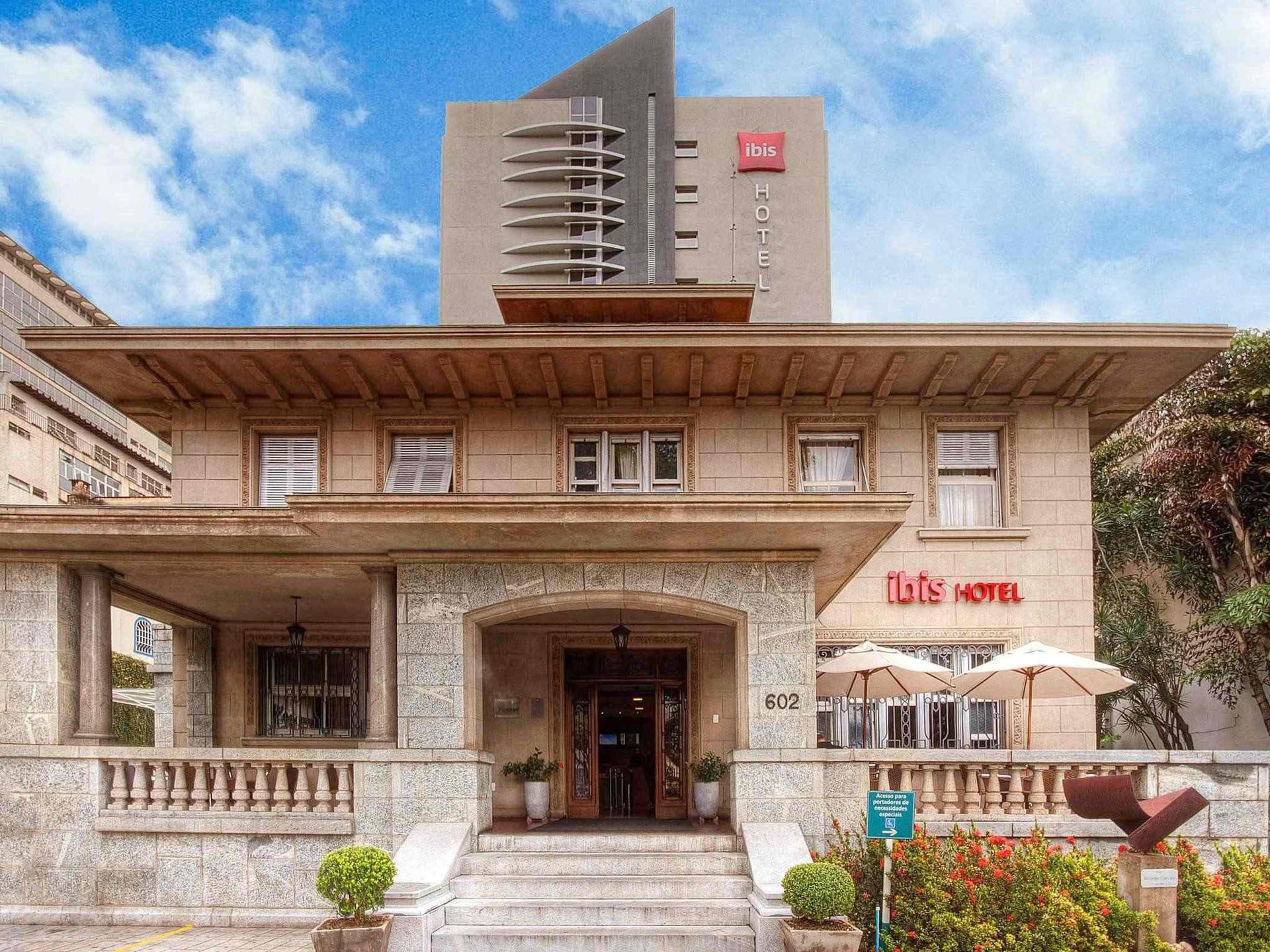 Hospedagem Ibis BH Liberdade - Superior DBL