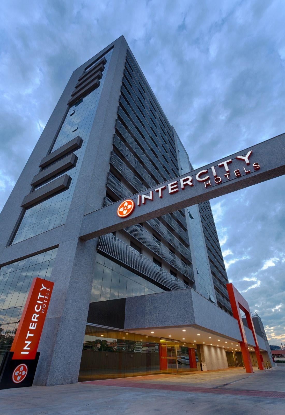 Hospedagem Hotel Intercity BH Expo - Triplo